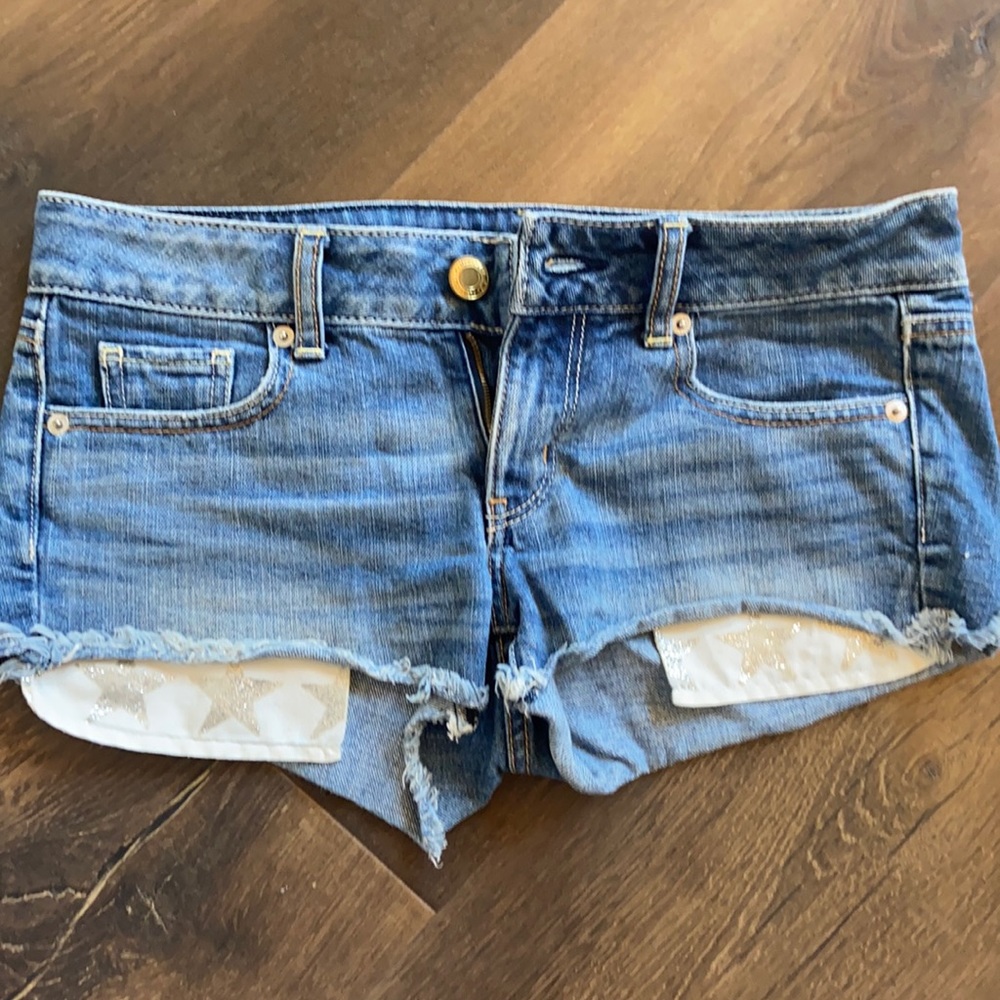 American Eagle Shorties Size 2 Star Pocket